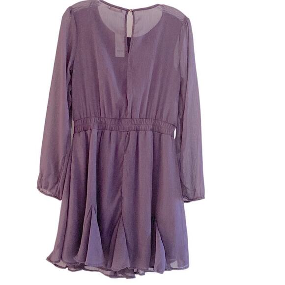 Francesca’s NWT Dress dusty purple long sleeve by My Ami New Adorable Small
C - Picture 5 of 15